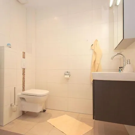 Upkammer Comfortable Holiday Semesterbostad *